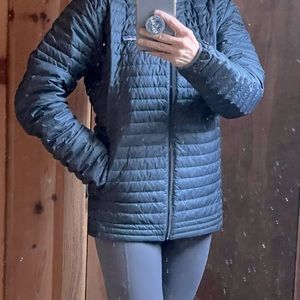 Patagonia down puffy, dark blue, small